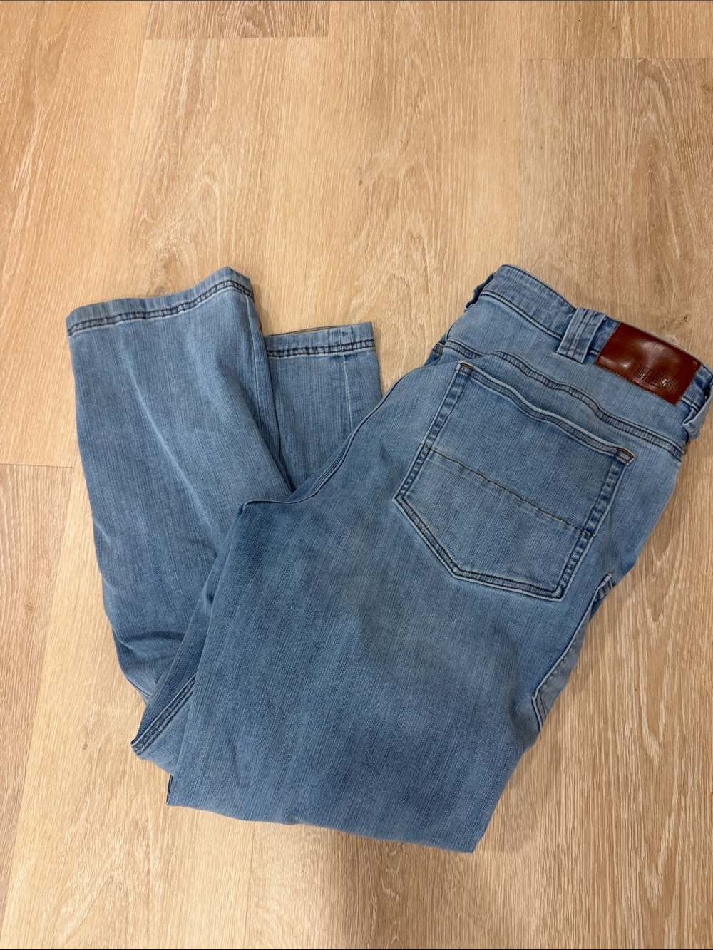 Duluth Trading Co Men’s Ballroom Doubleflex Light Blue Straight-Leg Men's Jeans